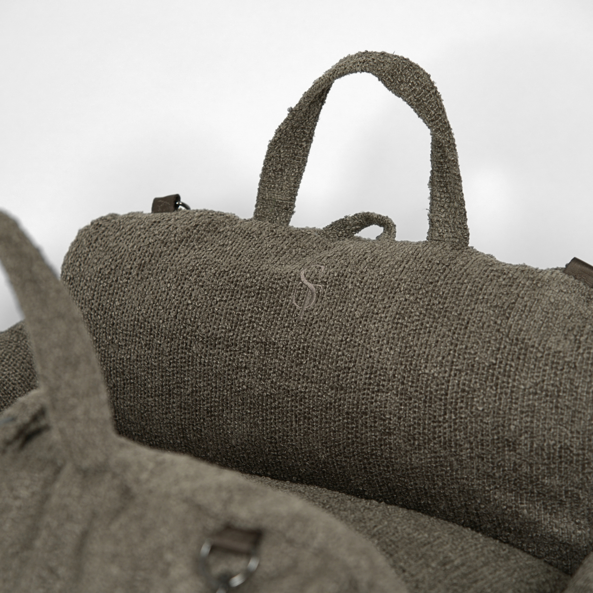 Siège auto 2-en-1 pour chien Tova XL | Chestnut Bouclé