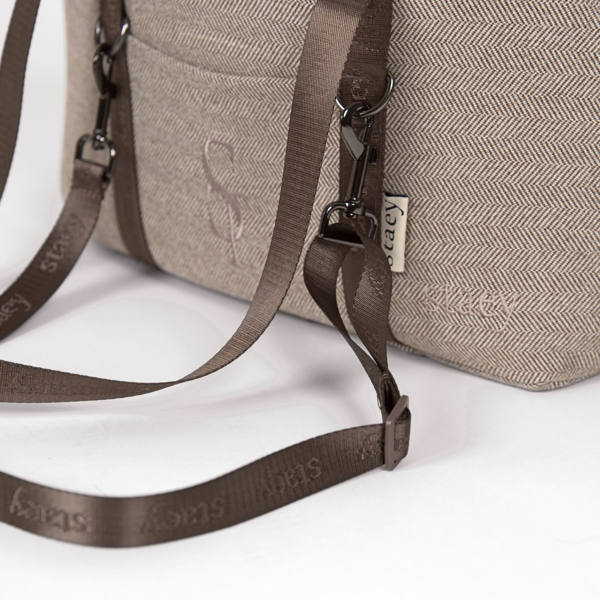 Maya 2-in-1 autostoel, Herringbone Mocca