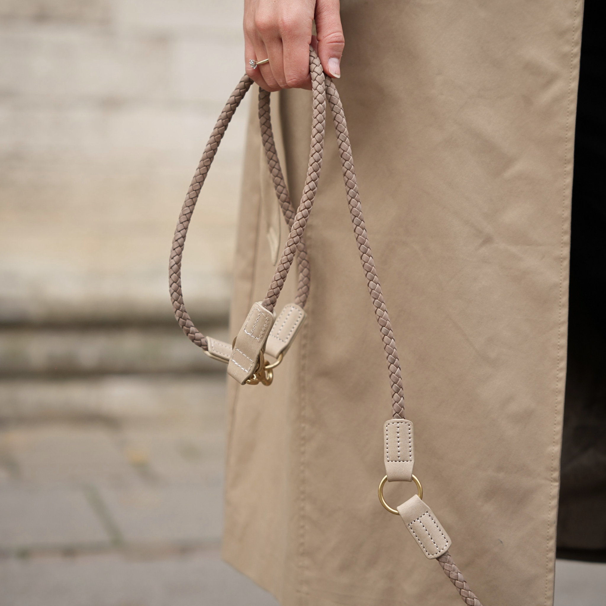Kaia gevlochten hondenriem | Taupe