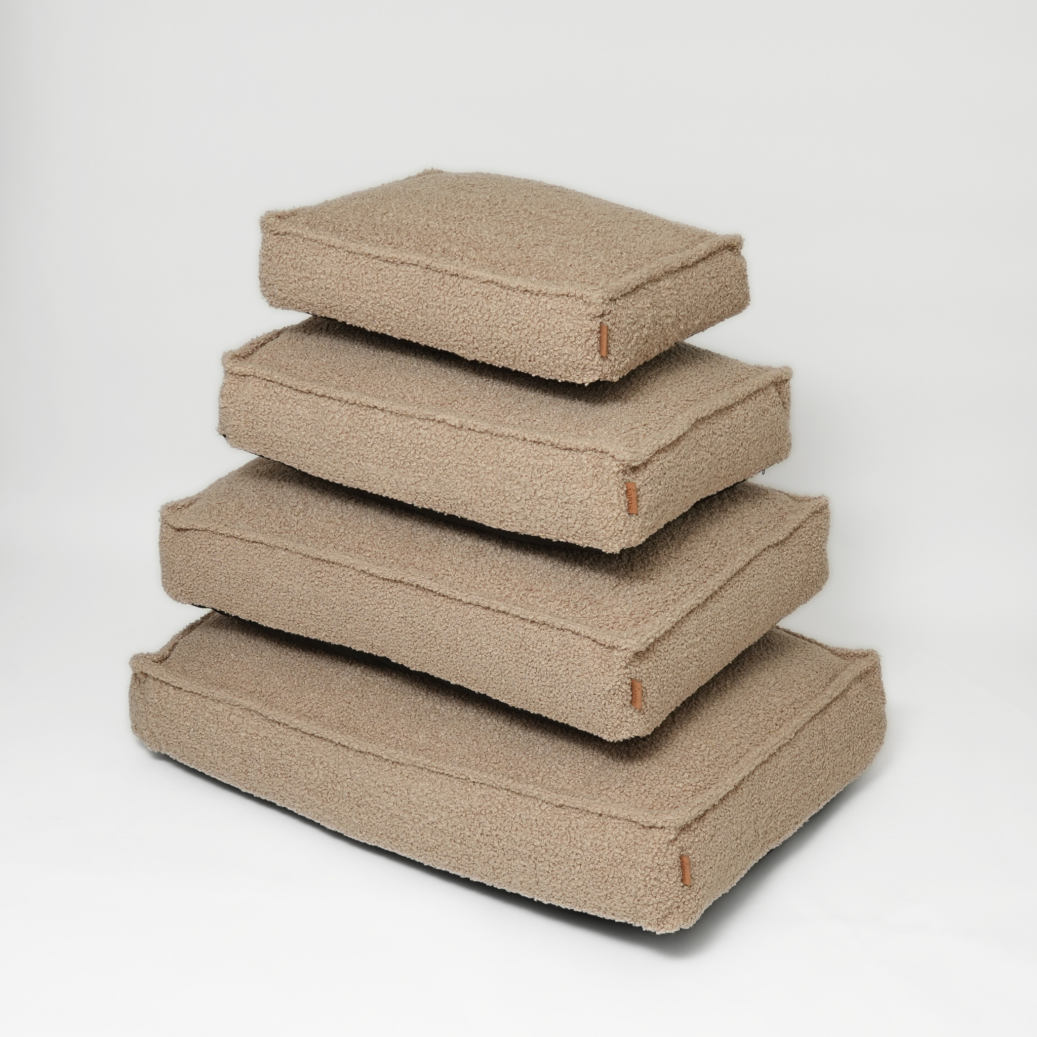 Noor Hondenkussen | Sand Curly