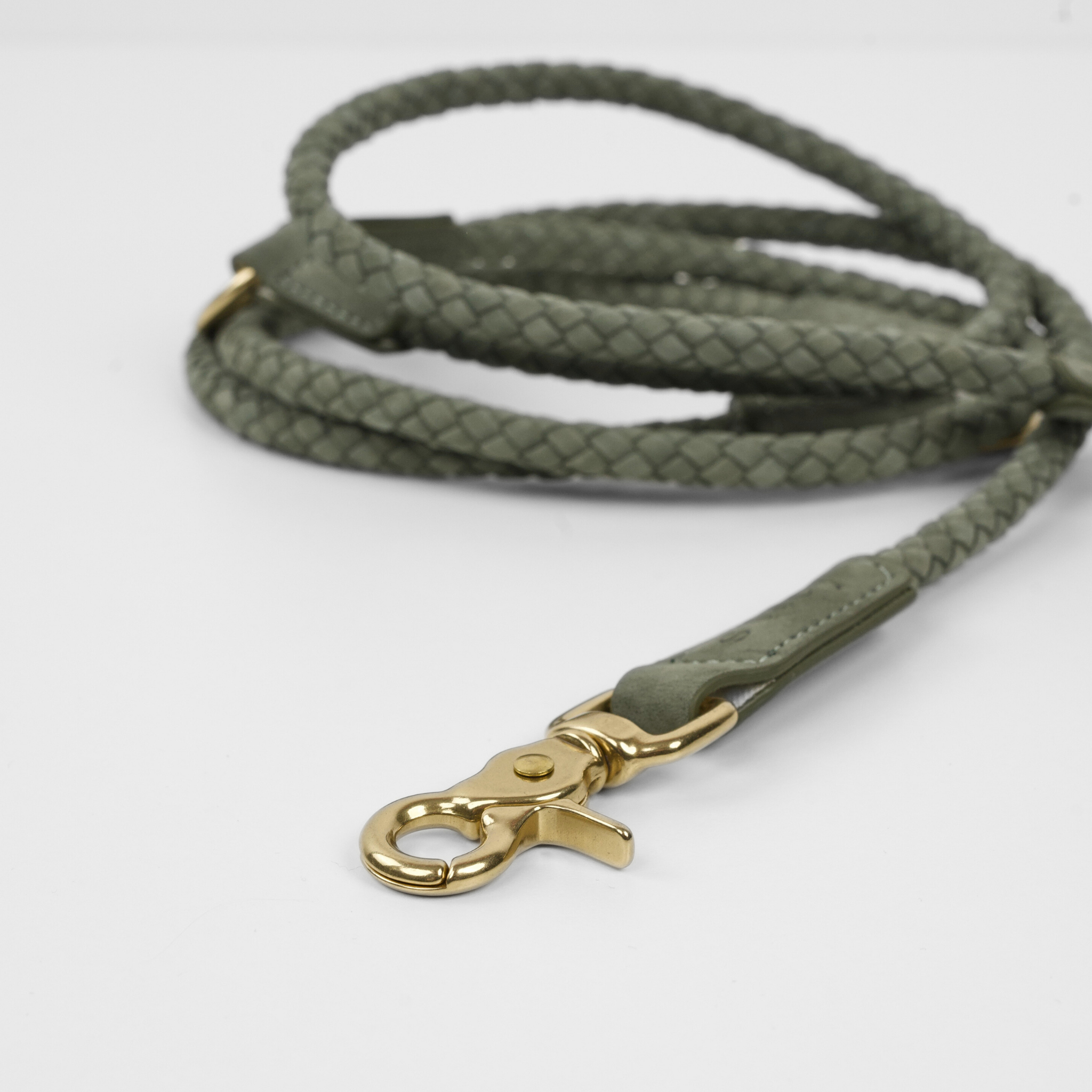 Kaia gevlochten hondenriem | Moss green